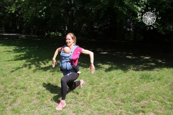 LAUFMAMALAUF Lunge mit Armbewegung Fit mit Baby