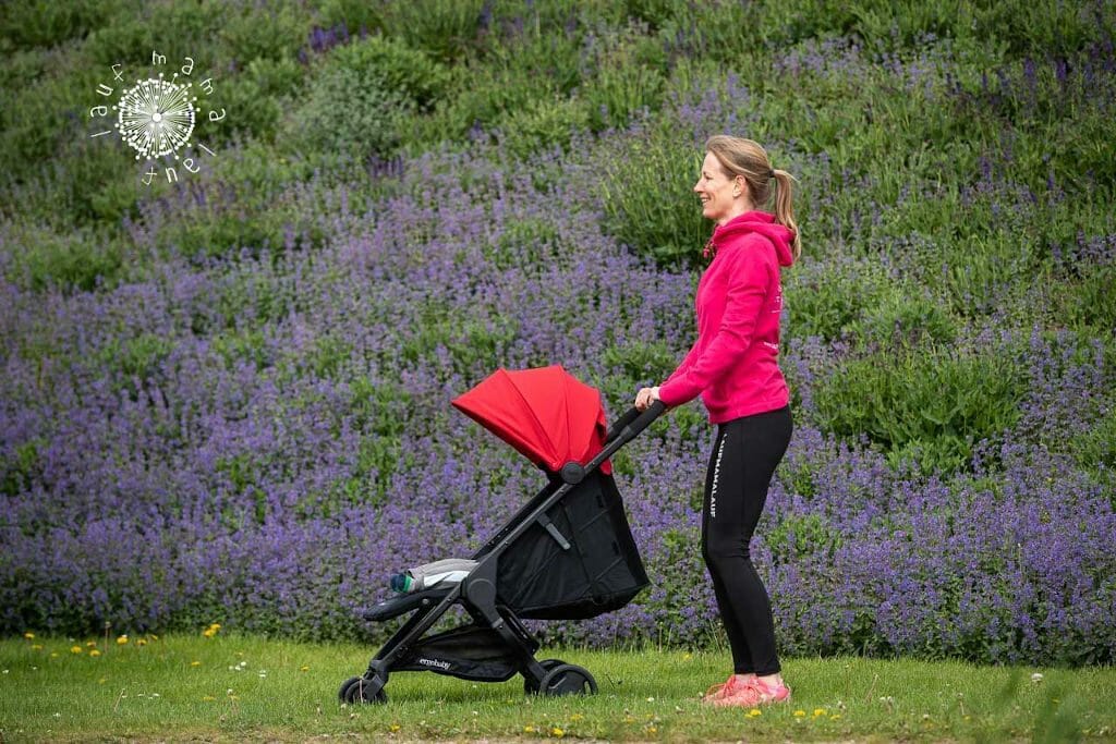 Mama macht Sport mit Baby