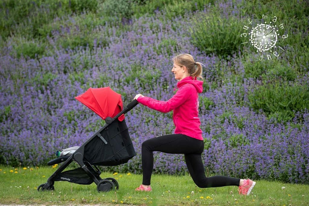 Mama macht Sport mit Baby