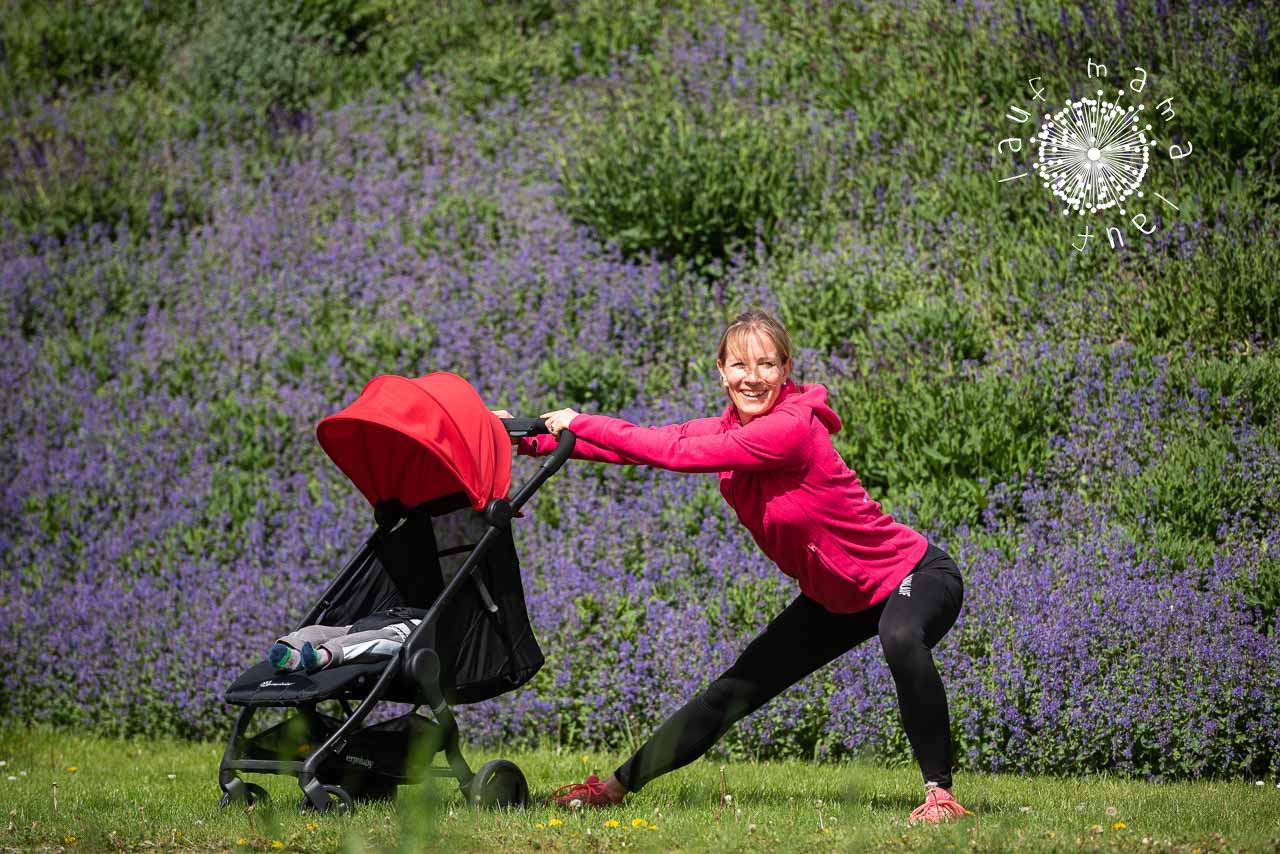 Fit mit Baby &amp; Metro: Side Lunge