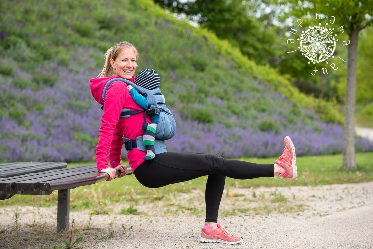 Fit mit Baby &amp; Trage: Front Kick