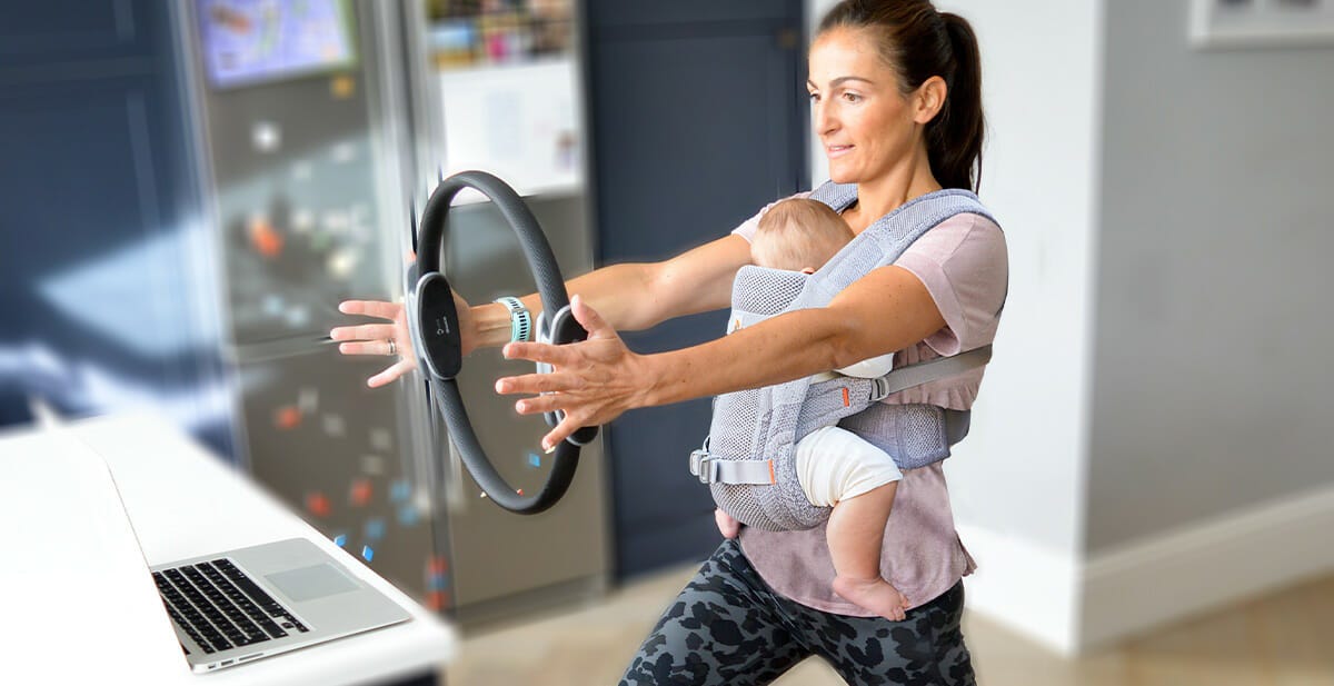 Gut für Körper und Geist: postnatale Workouts mit Baby