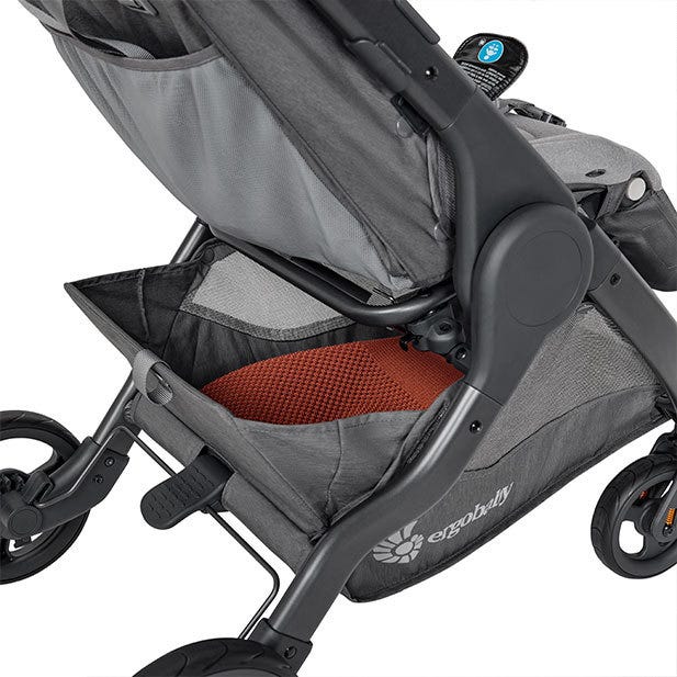 Metro+ Deluxe Ergobaby Stauraum