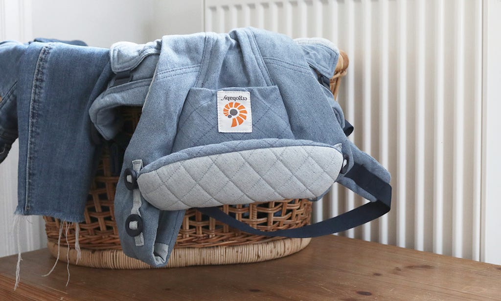 Neue nachhaltige Babytrage – Die Omni Dream aus upgecyceltem Denim